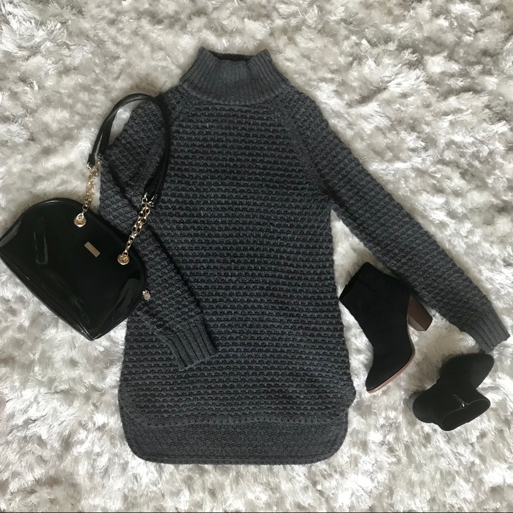 Gap oversized knit sweater